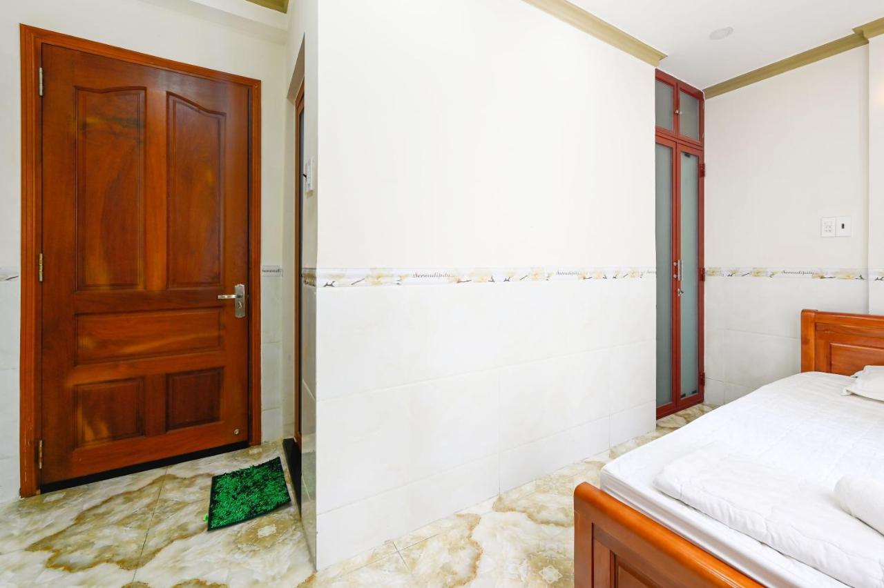 Апартаменти Huyen House Хошимін Екстер'єр фото