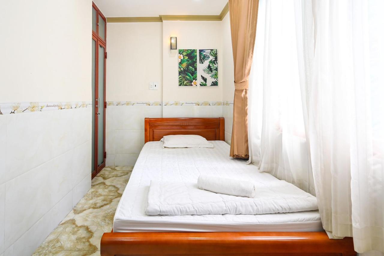 Апартаменти Huyen House Хошимін Екстер'єр фото